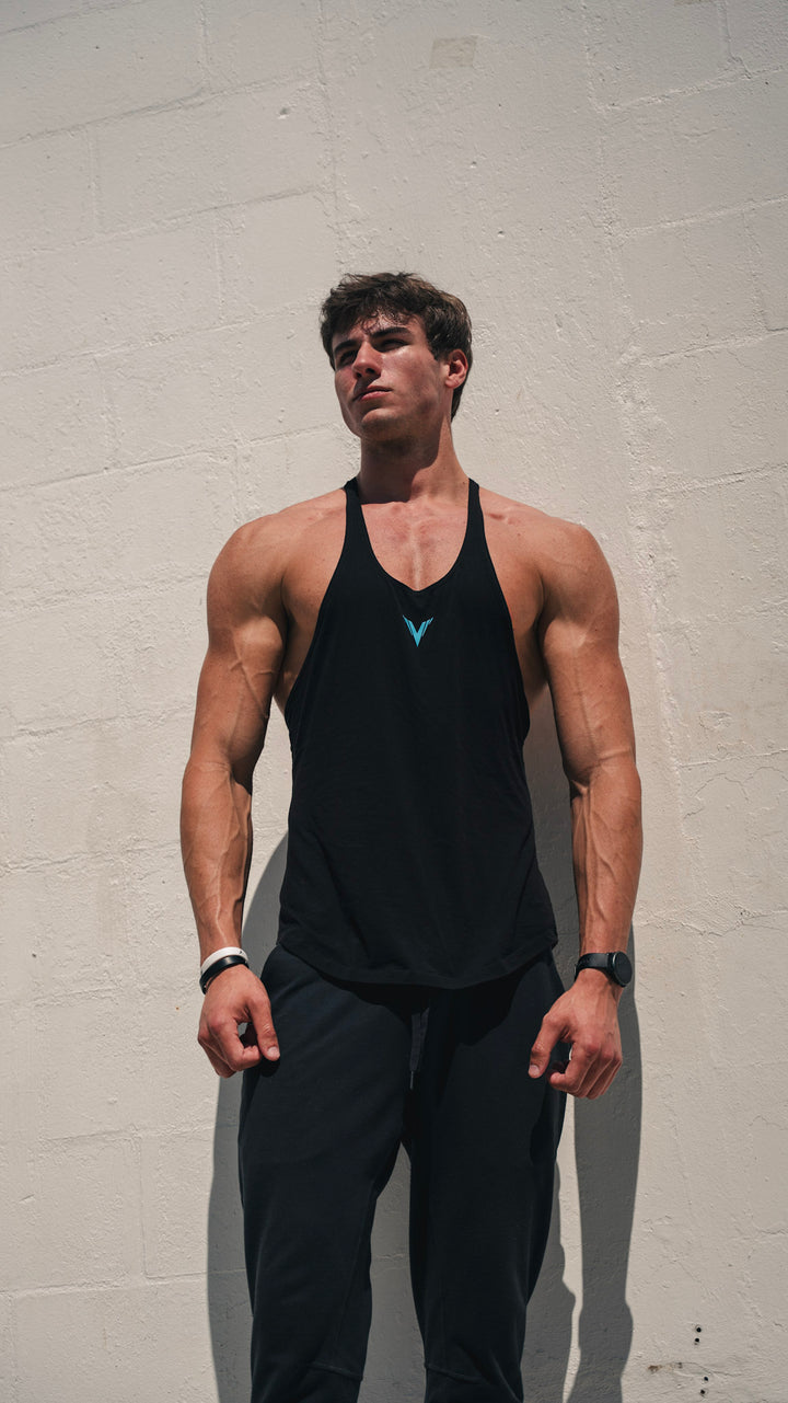 Genesis Stringer in black